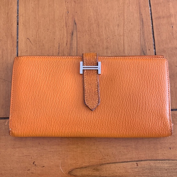 Hermes Handbags - Hermès Bearn Soufflet Wallet Orange Epsom Leather Vintage FAIR CONDITION